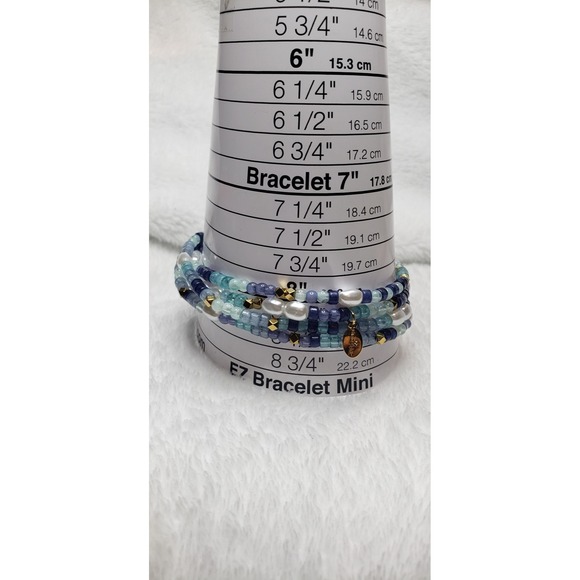 Lands End Jewelry 2 white Necklaces, 2 Stretch Necklaces/Bracelets - Picture 14 of 14